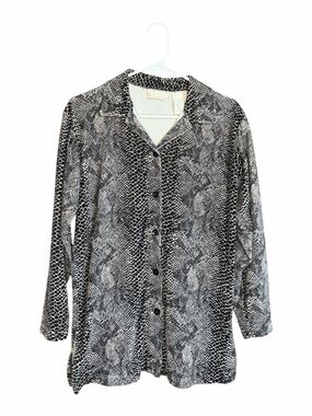 Studio Works & Co. Black and White Snakeskin Print Top